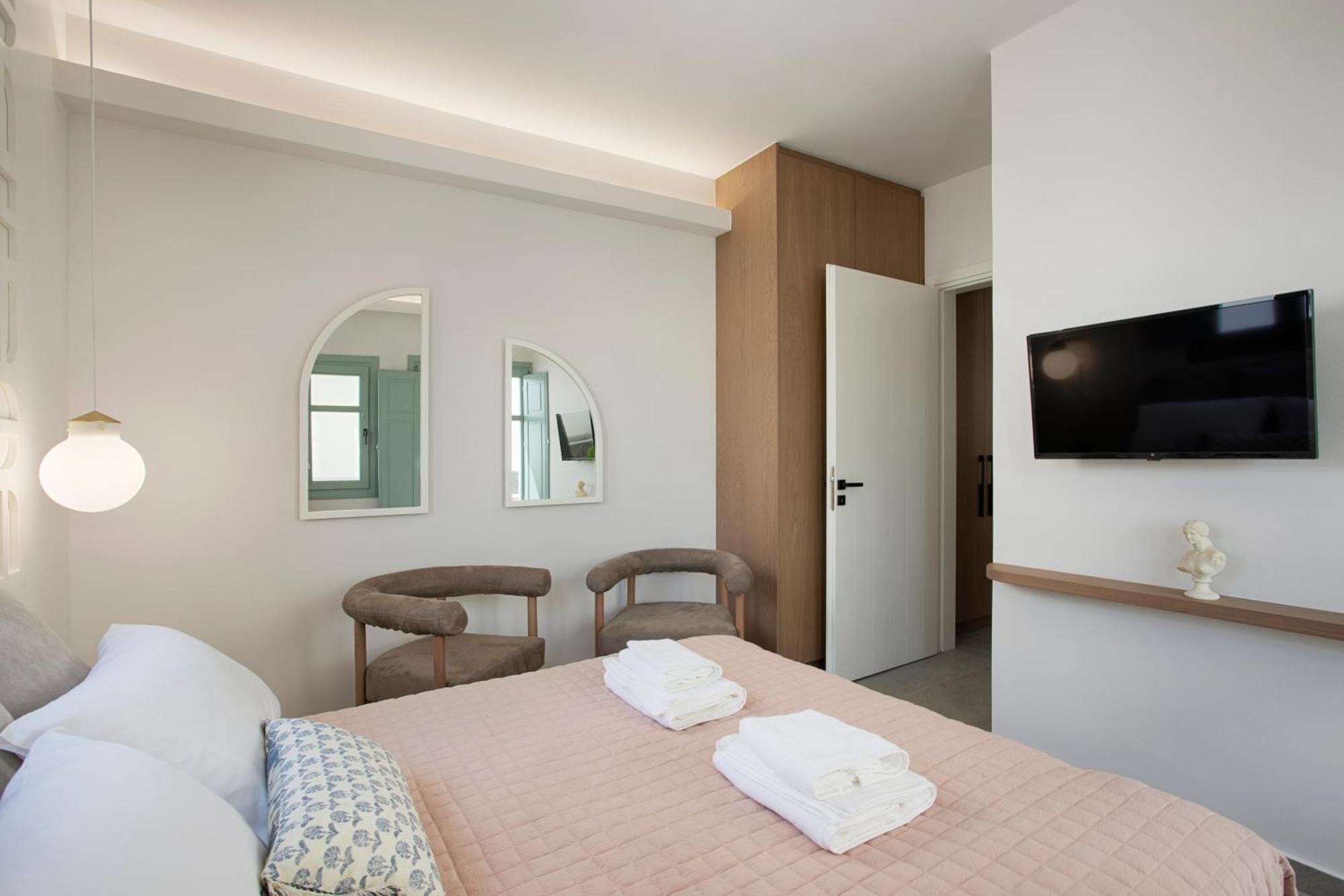 New Villa Katerina - 6 Villas & 6 Private Jacuzzi Emporio  Exterior photo